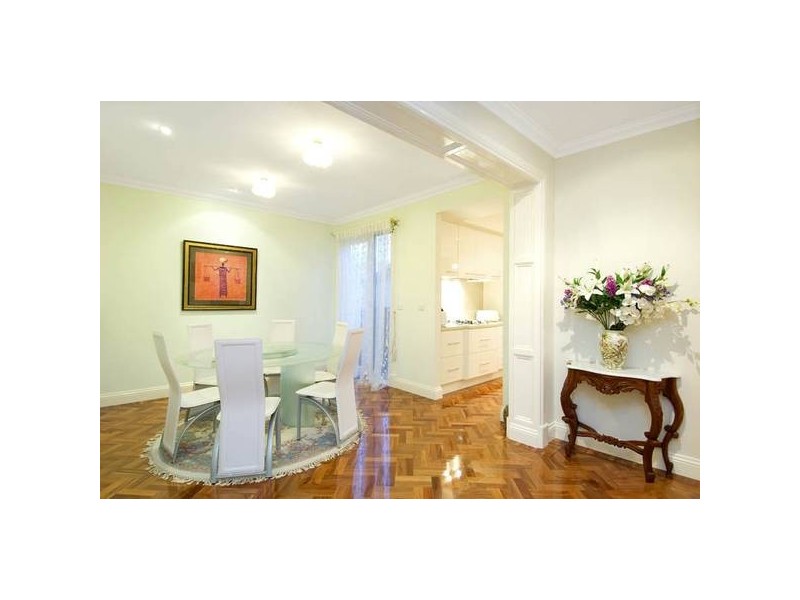 1 Chertsey Street, Surrey Hills VIC 3127