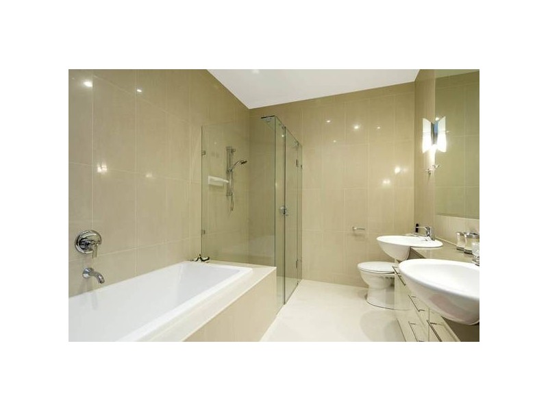 1 Chertsey Street, Surrey Hills VIC 3127