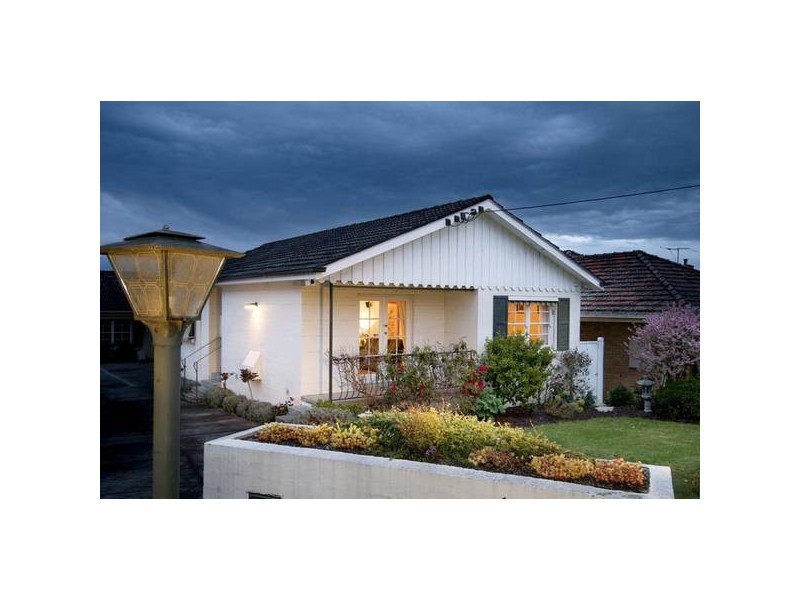 4/11 Orange Grove, Camberwell VIC 3124