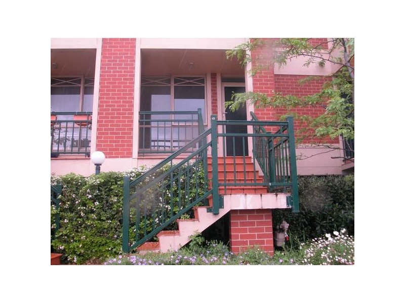 12/910 Canterbury Road, Box Hill VIC 3128