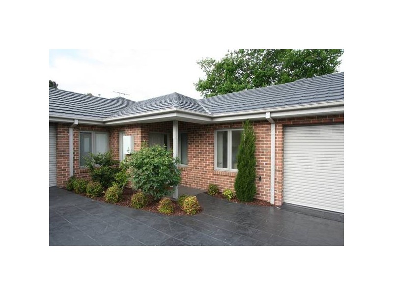 2/37 Olympiad Crescent, Box Hill North VIC 3129