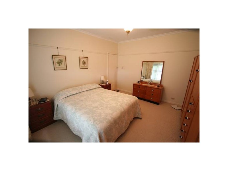 198 Dorking Road, Box Hill North VIC 3129
