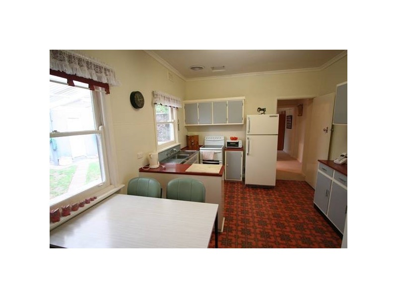 198 Dorking Road, Box Hill North VIC 3129