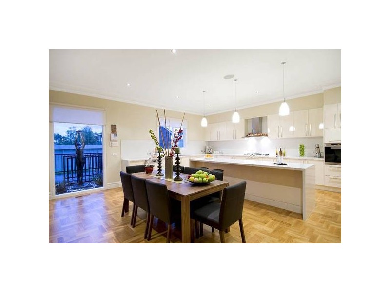 13 Winmalee Road, Balwyn VIC 3103