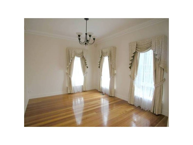 1/33 Greythorn Road, Balwyn VIC 3103