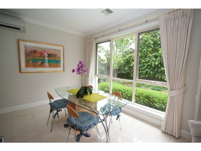 4/4a Collins Court, Balwyn VIC 3103