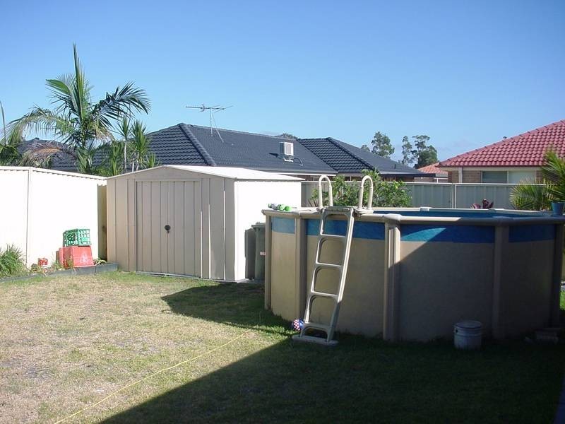 11 Streeton Drive, Metford NSW 2323