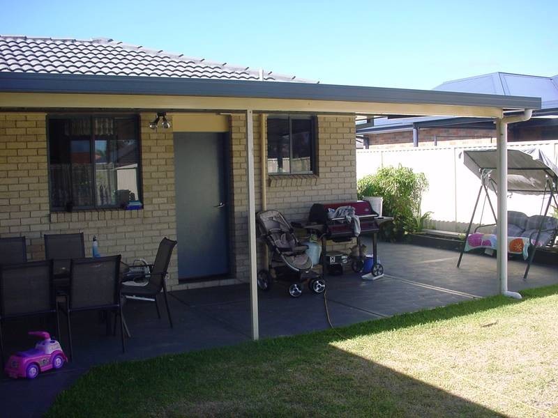 11 Streeton Drive, Metford NSW 2323