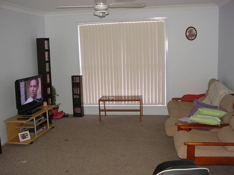 36 Sapphire Drive, Tarro NSW 2322