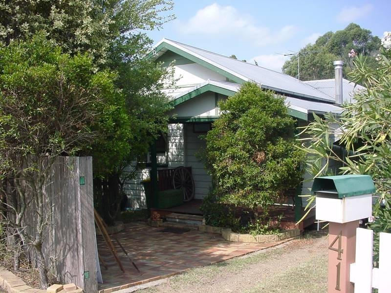 41 Maitland Road, Paterson NSW 2421