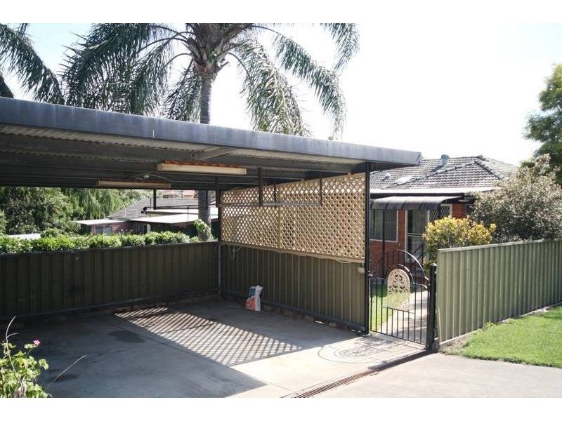115 South Street, Telarah NSW 2320
