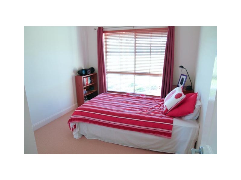 2 Tranquil Close, Louth Park NSW 2320