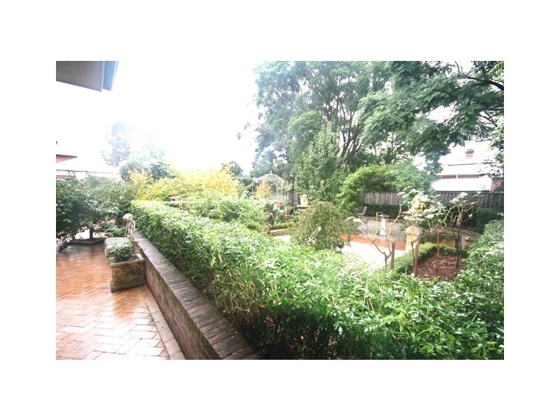 14 Banks Street, East Maitland NSW 2323