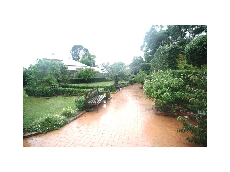 14 Banks Street, East Maitland NSW 2323