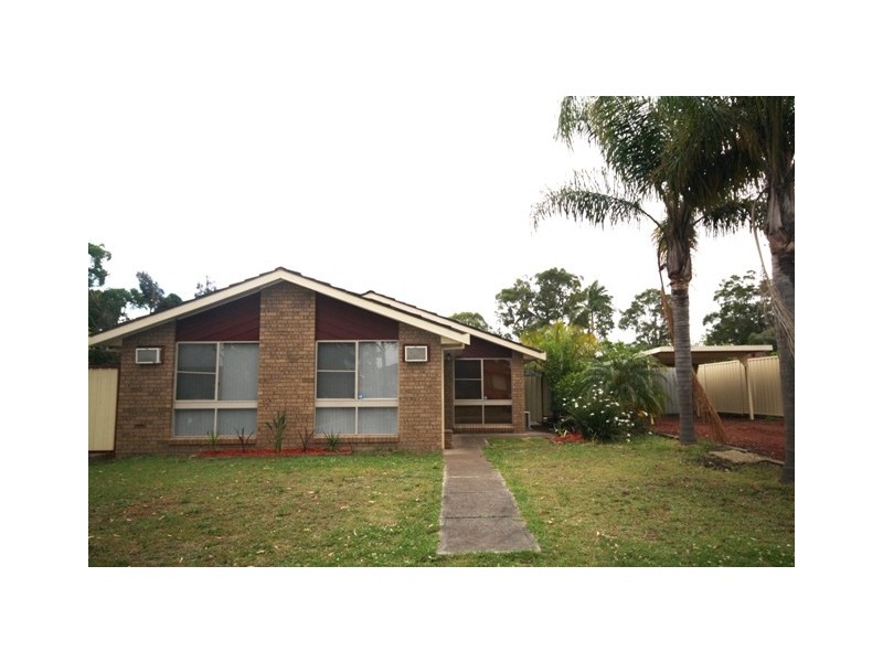 4 MORAN CLOSE, Metford NSW 2323