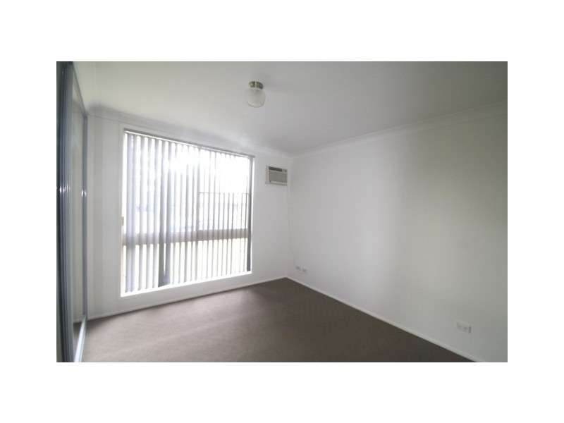 4 MORAN CLOSE, Metford NSW 2323