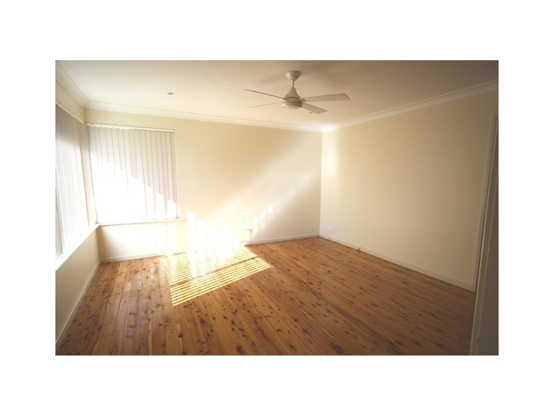 29 Largs Ave, Largs NSW 2320