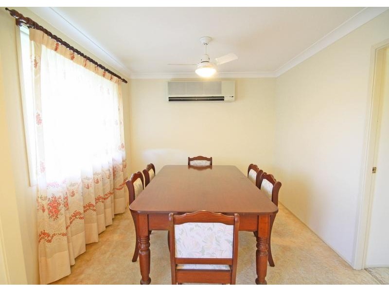 11 Victoria Street, Paterson NSW 2421