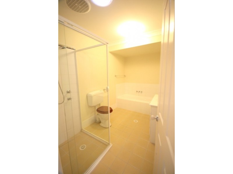 1/6 Ghilgai Avenue, Aberglasslyn NSW 2320