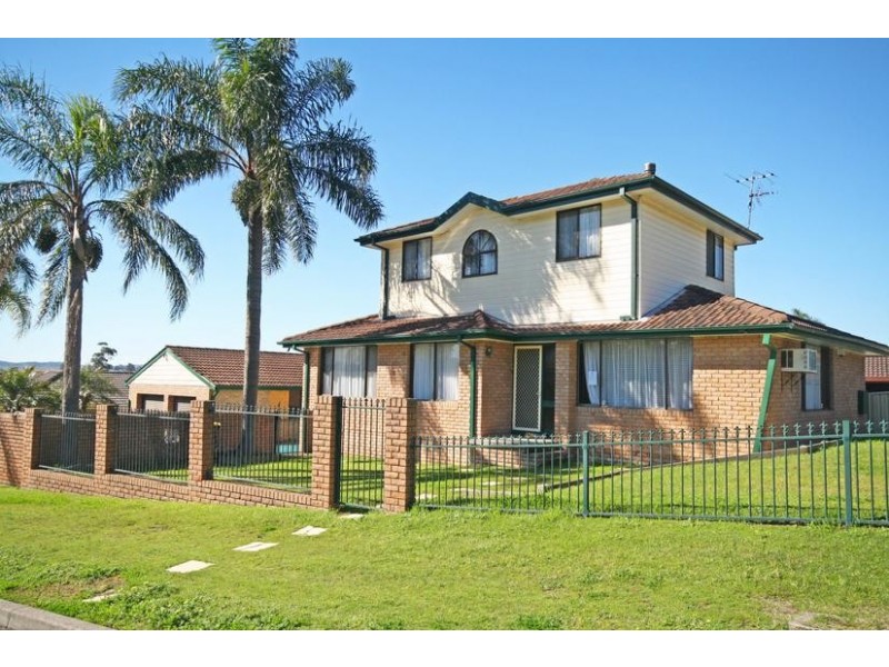 2 Treasure Street, Rutherford NSW 2320