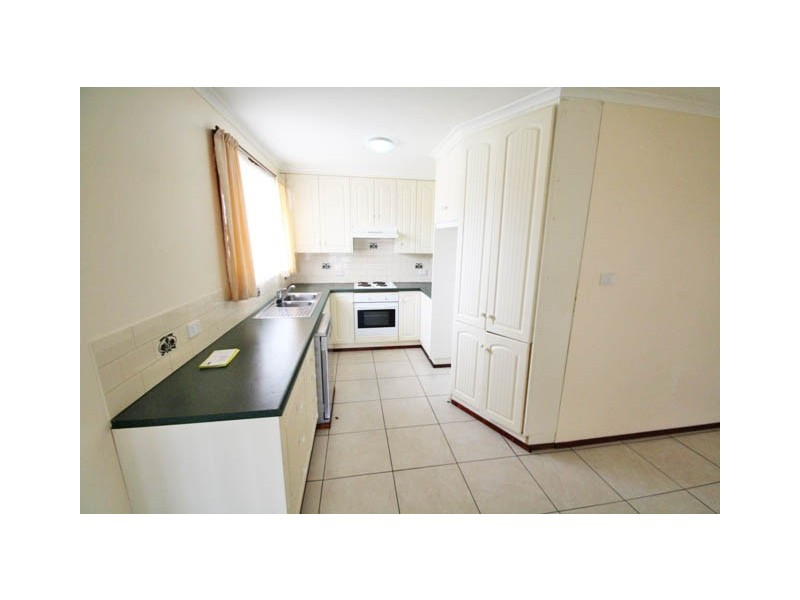 2 Treasure Street, Rutherford NSW 2320