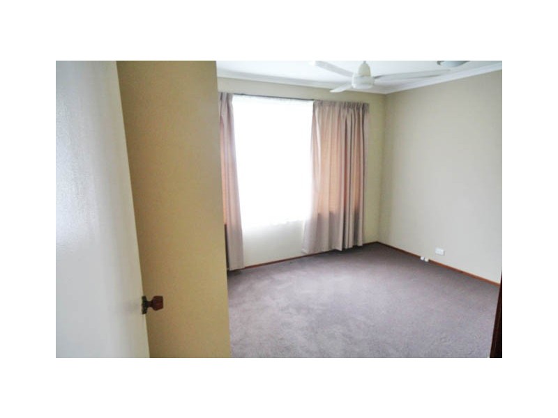 2 Treasure Street, Rutherford NSW 2320