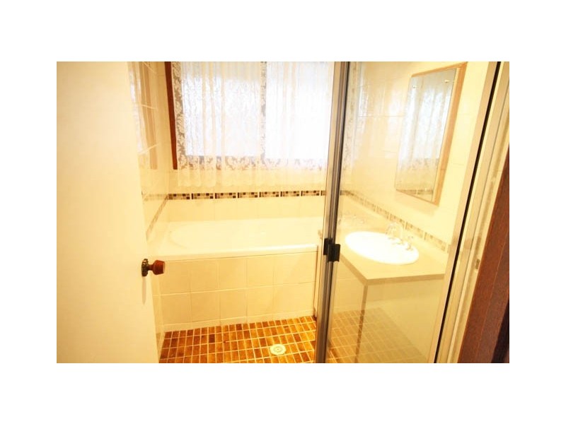 2 Treasure Street, Rutherford NSW 2320