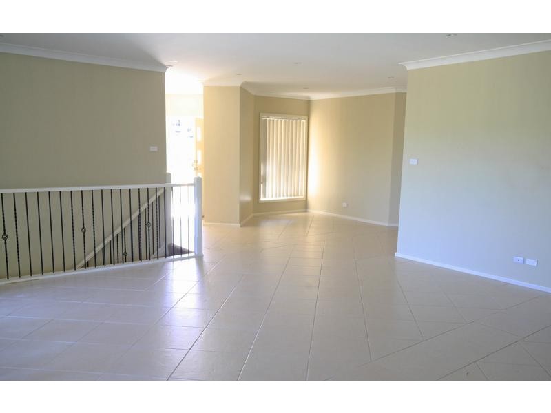 11 Dalveen Road, Bolwarra Heights NSW 2320