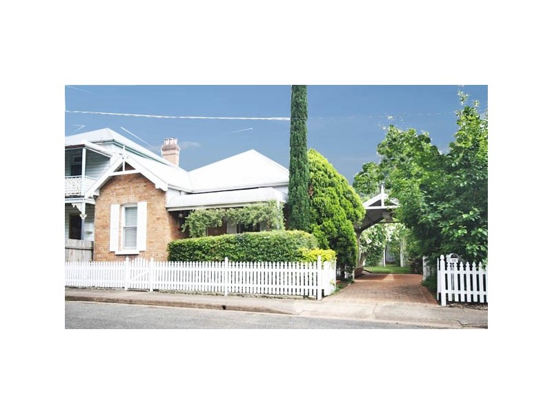 12 Catherine, Maitland NSW 2320