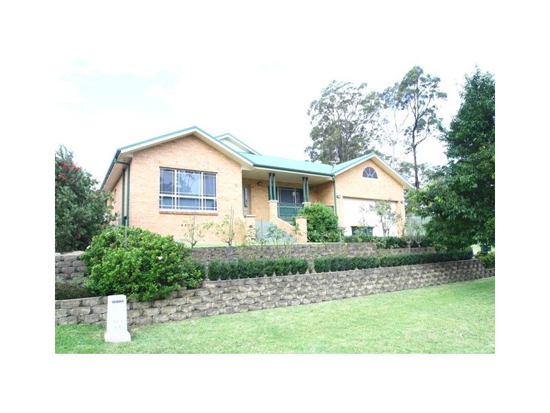 5 Leinster Circuit, Ashtonfield NSW 2323