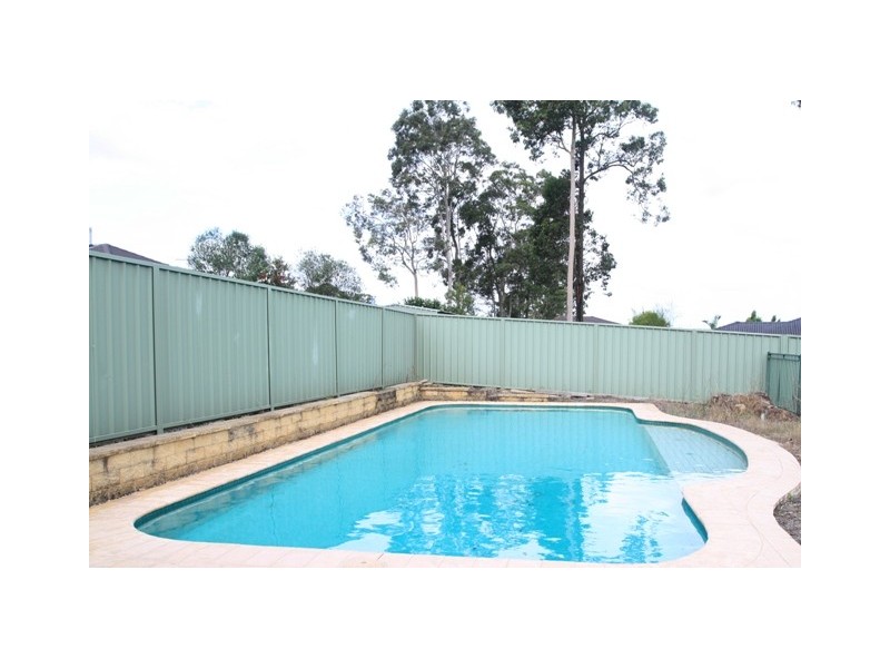 5 Leinster Circuit, Ashtonfield NSW 2323