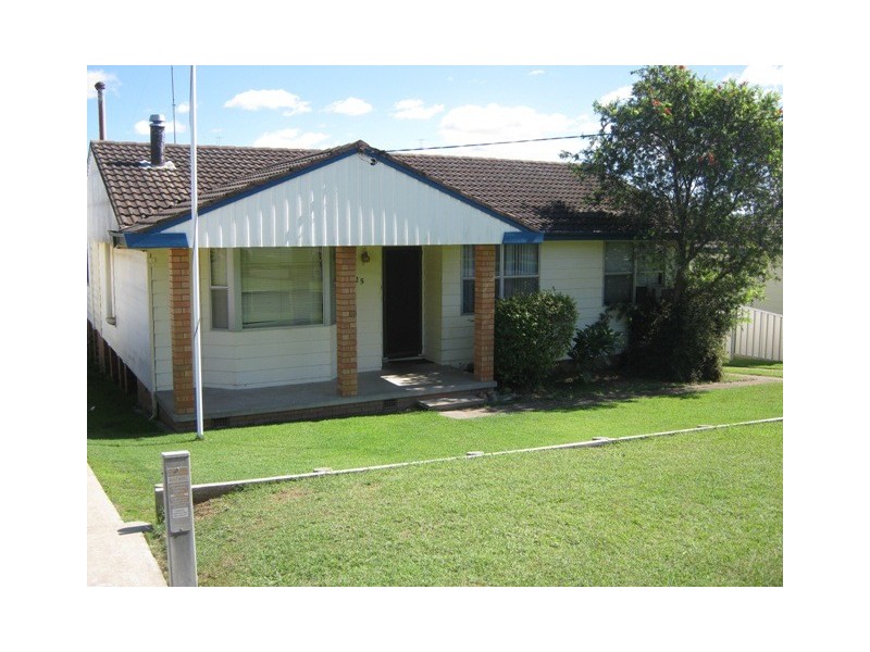 25 Buffier Crescent, Rutherford NSW 2320
