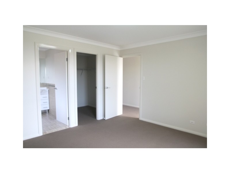 10 Teal Street, Aberglasslyn NSW 2320