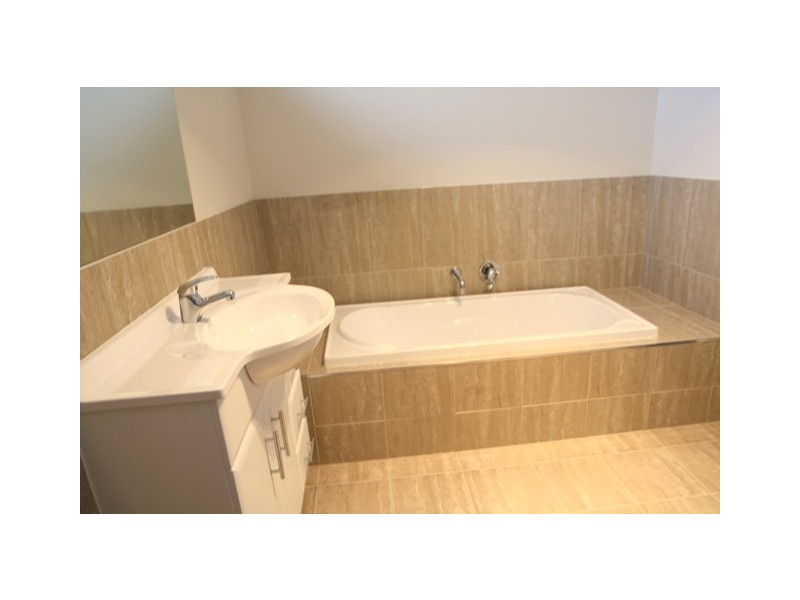 97 McKeachie Drive, Aberglasslyn NSW 2320