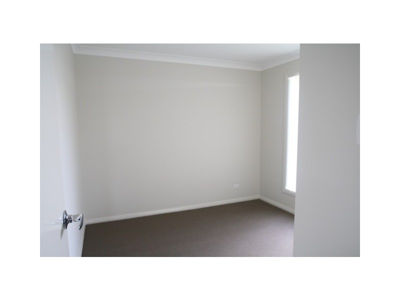 97 McKeachie Drive, Aberglasslyn NSW 2320