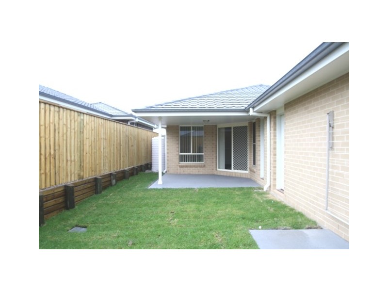 97 McKeachie Drive, Aberglasslyn NSW 2320