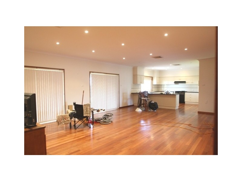 22 Tranquil Close, Louth Park NSW 2320