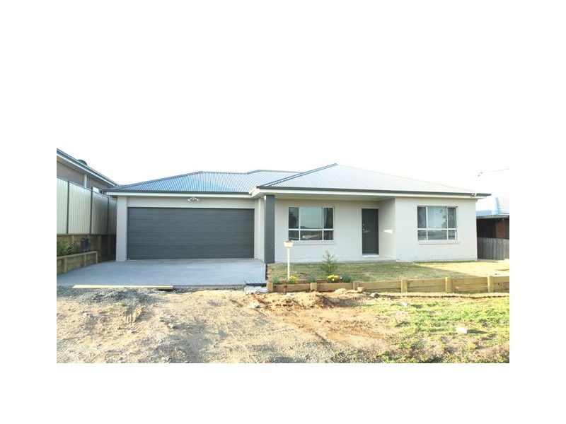 2/8 Vine Street, Branxton NSW 2335