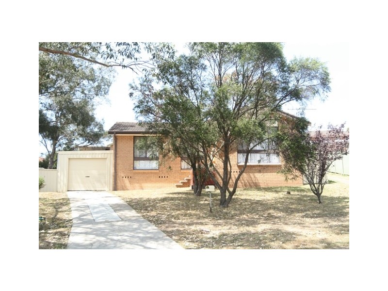 11 Verona Close, Rutherford NSW 2320