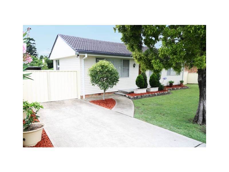 8 George Street, Largs NSW 2320