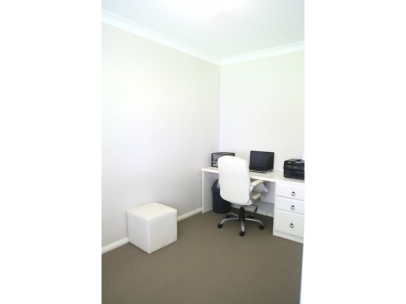 8 George Street, Largs NSW 2320