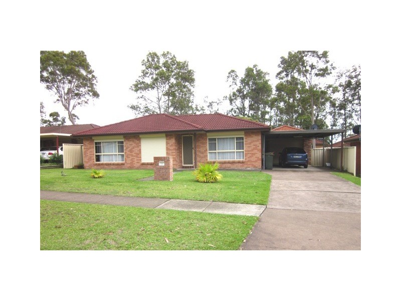 100 Chelmsford Drive, Metford NSW 2323