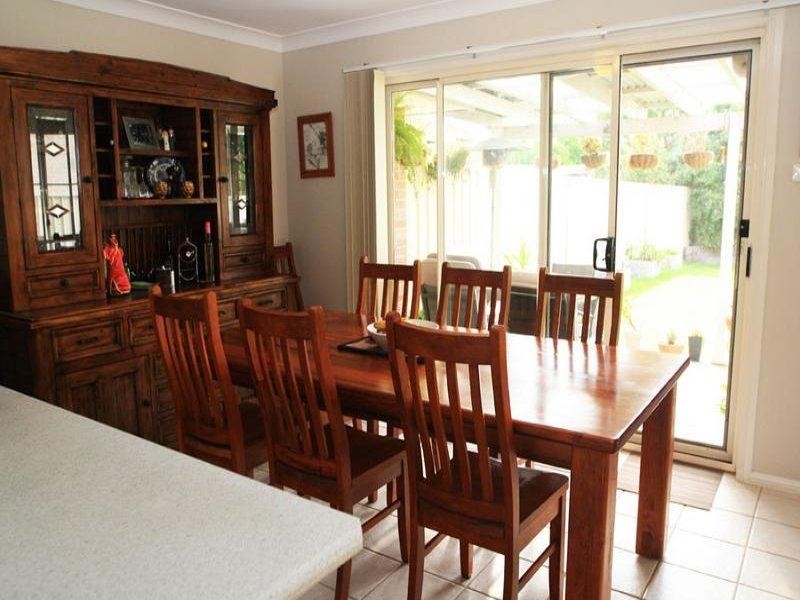 2/13 Cananga Road, Largs NSW 2320