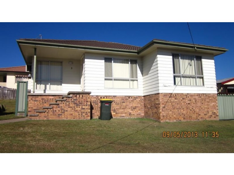 3 Hollywood Close, Rutherford NSW 2320