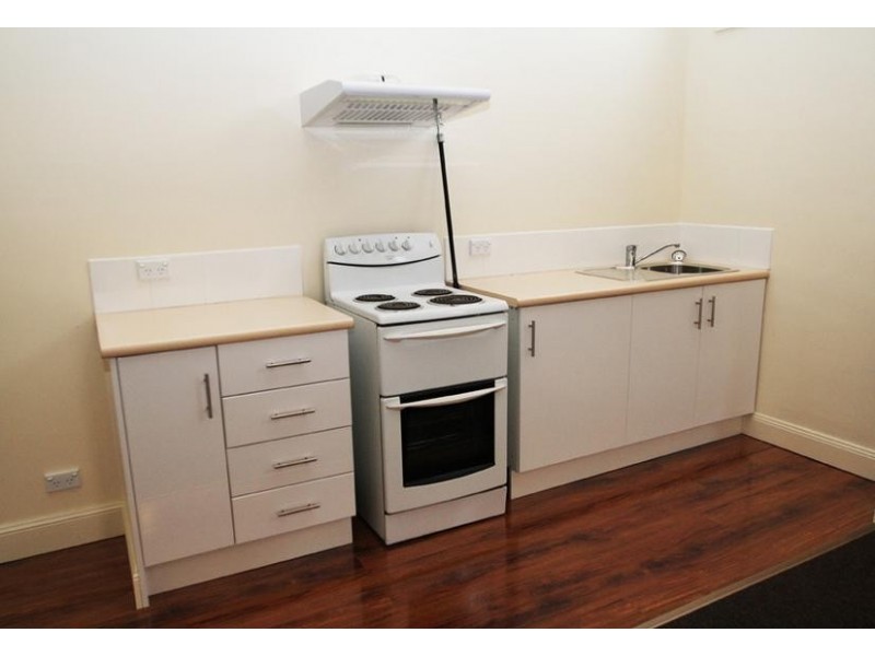 348A HIGH, Maitland NSW 2320