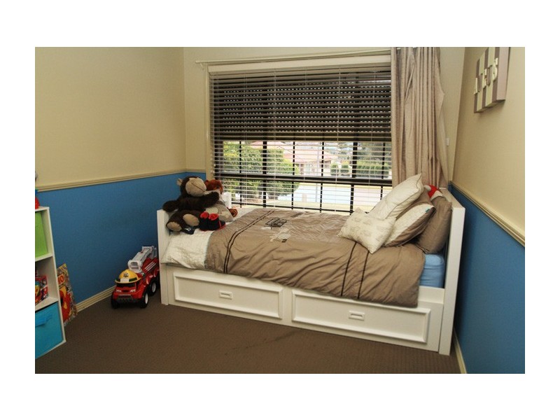 5 TREEFERN, Aberglasslyn NSW 2320