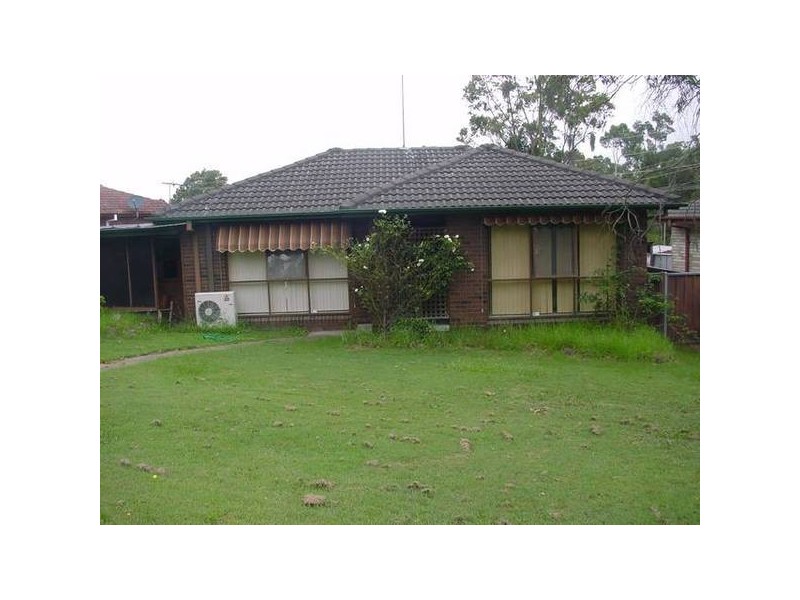 4 Woolley Close, Thornton NSW 2322
