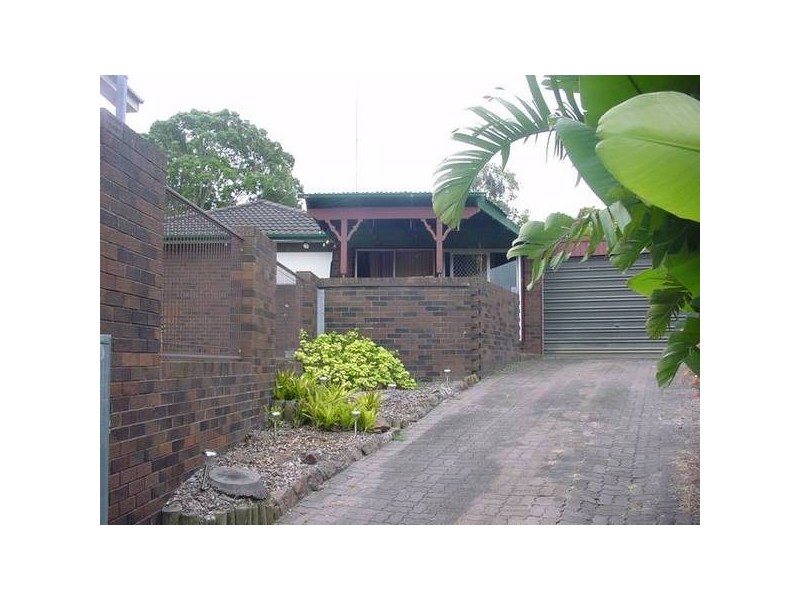 4 Woolley Close, Thornton NSW 2322