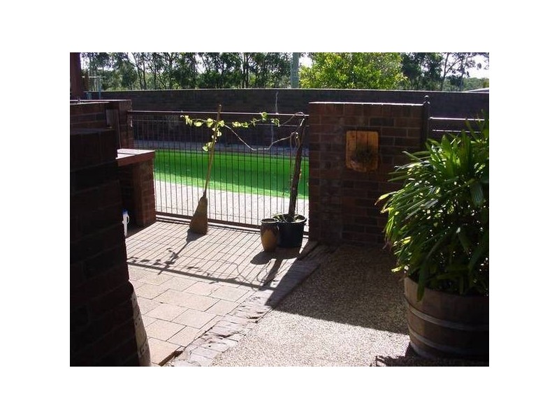 4 Woolley Close, Thornton NSW 2322