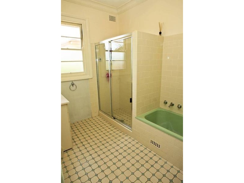 East Maitland NSW 2323